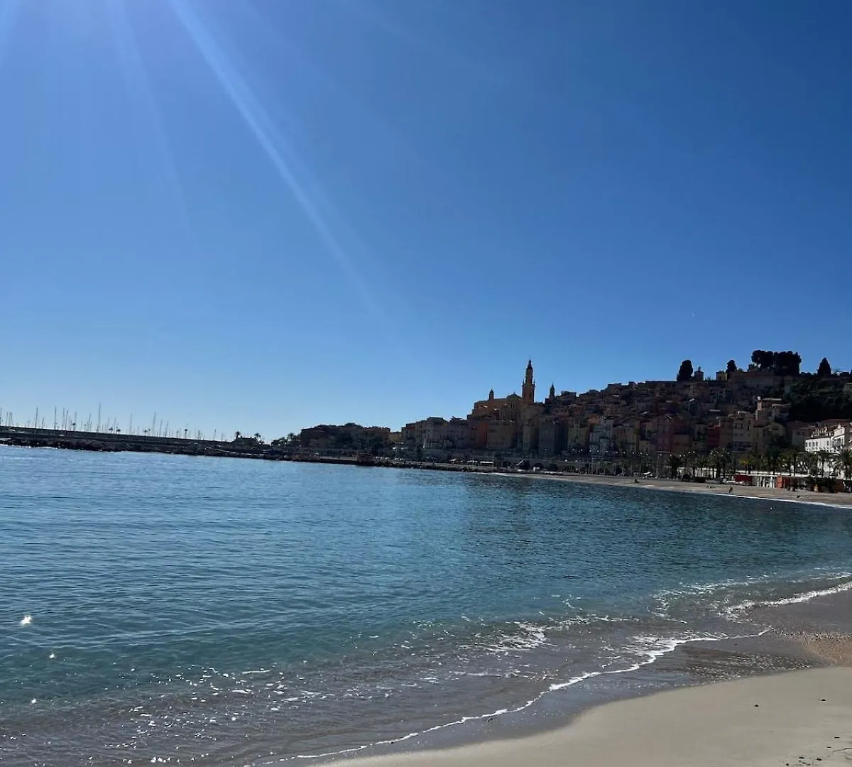 Exclusive Apartment By Sea Near Monaco For 3 People W Lan Kitchen Bedroom Menton 0*,