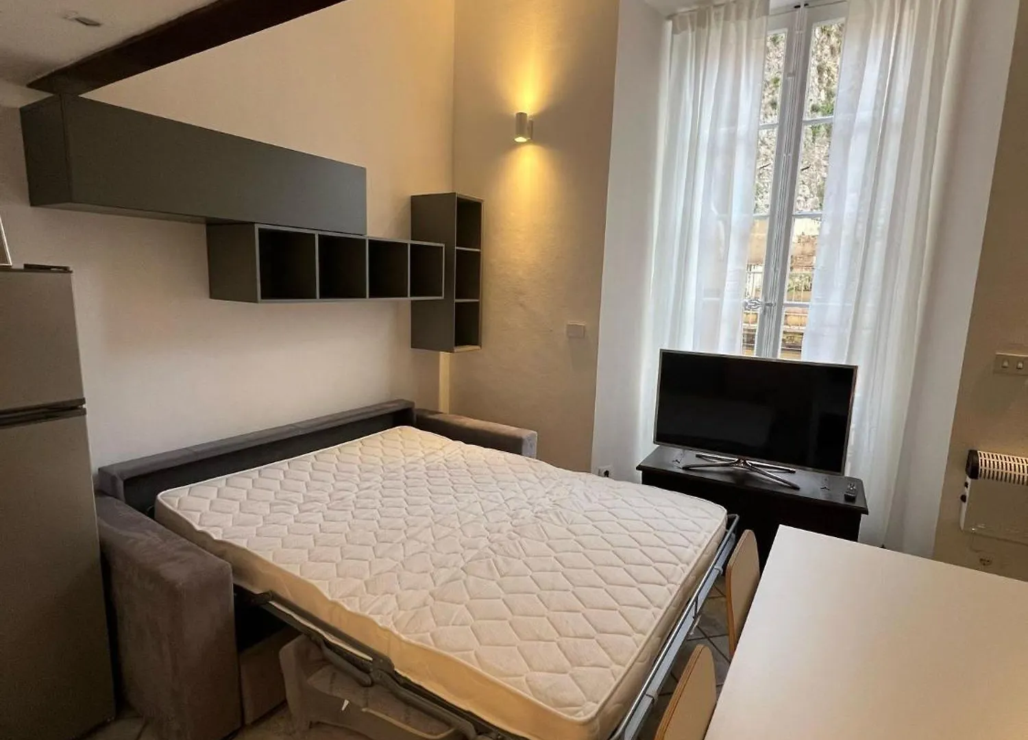Exclusive Apartment By Sea Near Monaco For 3 People W Lan Kitchen Bedroom Menton France